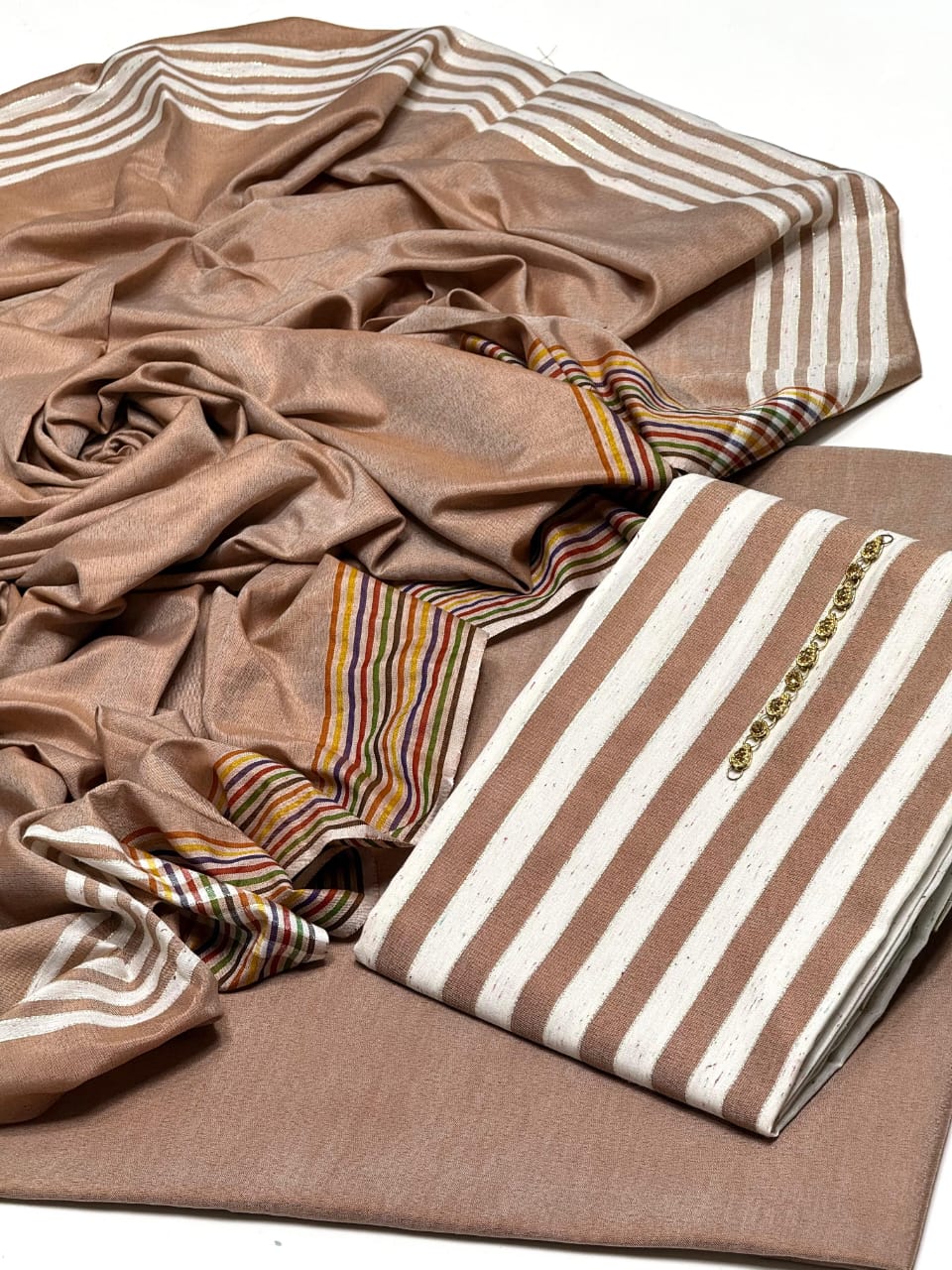 3 Pcs Summer Eid Collection – Shirt Duptta & Trousers LWN 592