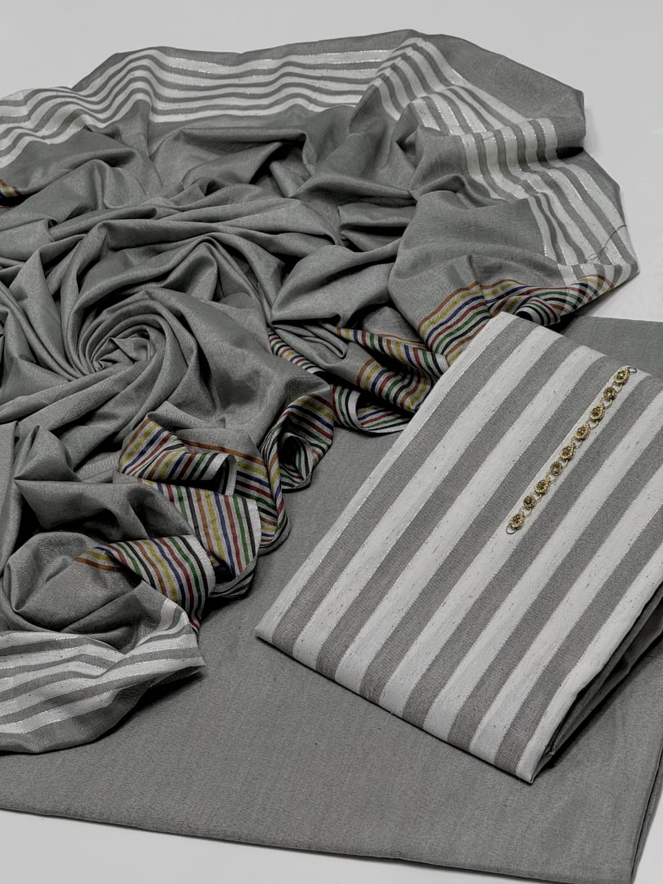 3 Pcs Summer Eid Collection – Shirt Duptta & Trousers LWN 589